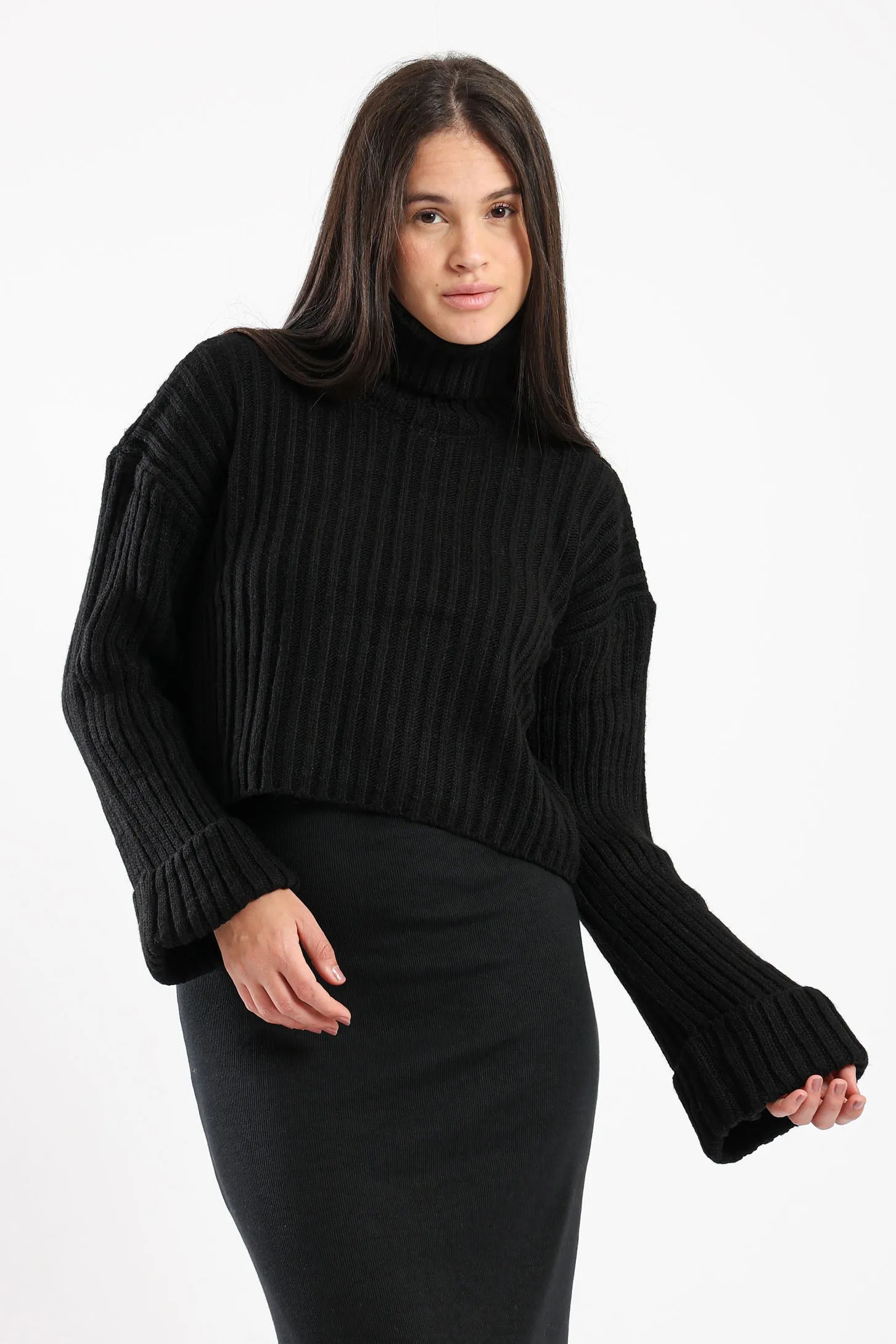 CHUNKY HIGH NECK SWEATER - BLACK